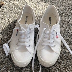 Superga sneakers gently worn